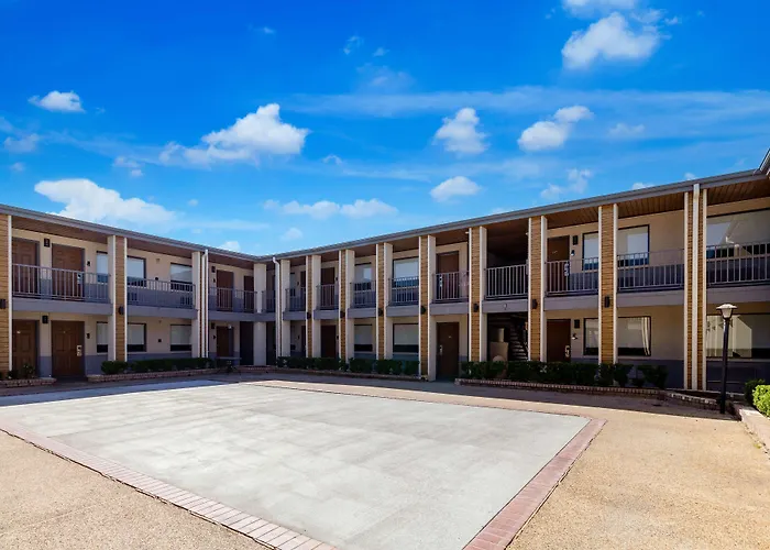 Resorts Guide Signature Inn Houston Galleria