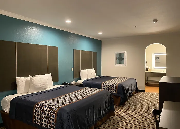 Motel: Regency Inn & Suites- Nw Houston